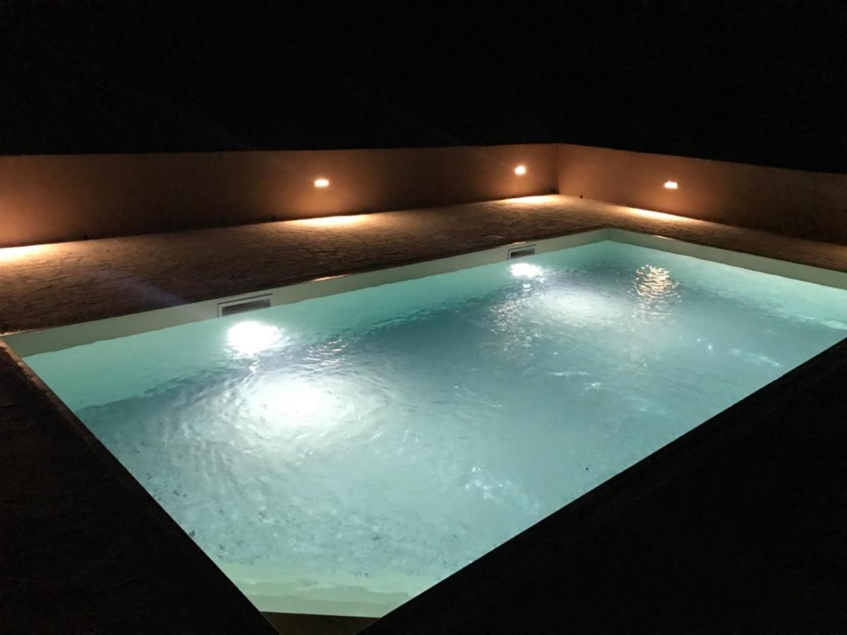 Toto Appartement Lukovo Šugarje Buitenkant foto